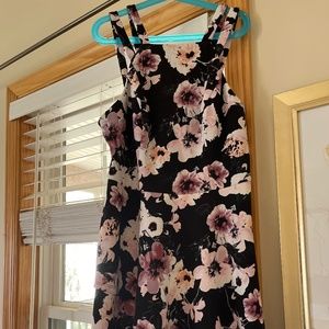 Teen girl dress by Speechless. Like new. Women size Small